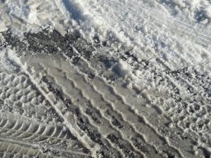 tire-tracks-497461_960_720
